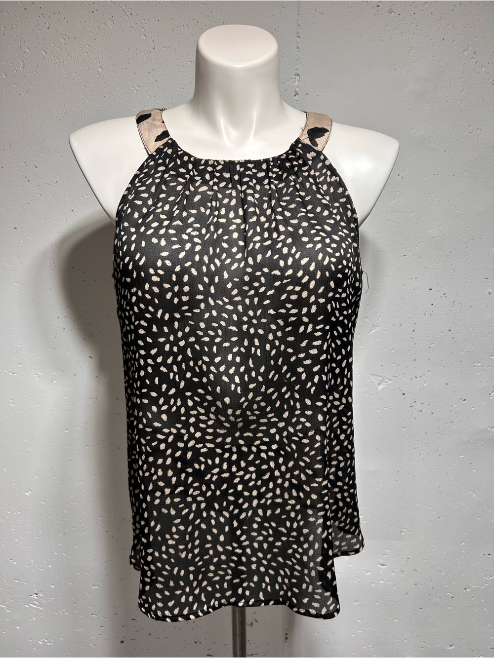 New York & Company Black & Nude Pattern Halter Top XL